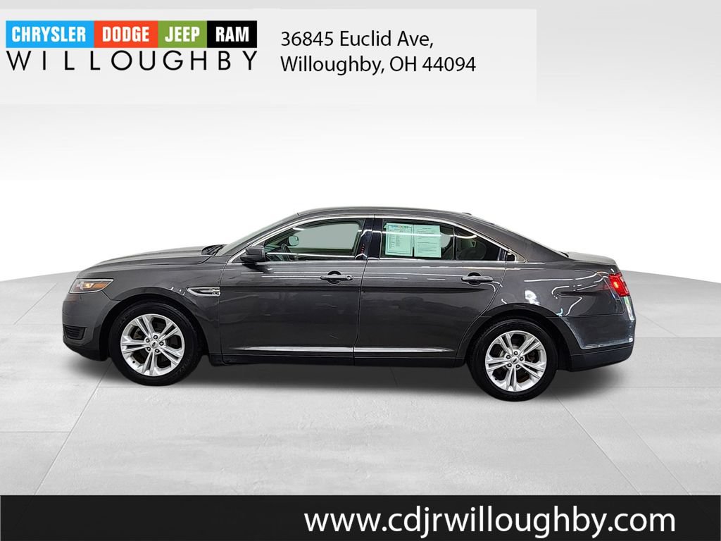 Used 2017 Ford Taurus SE FWD image 5