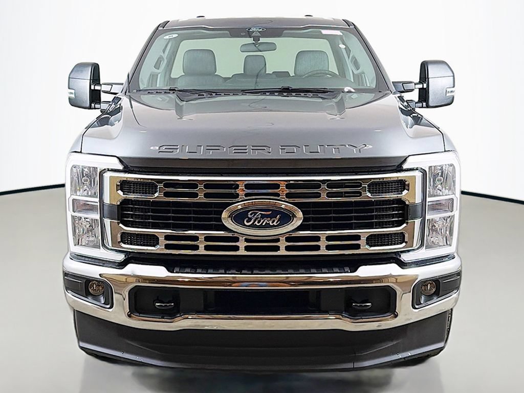 New 2026 Ford F350 XLT AWD/4WD image 9