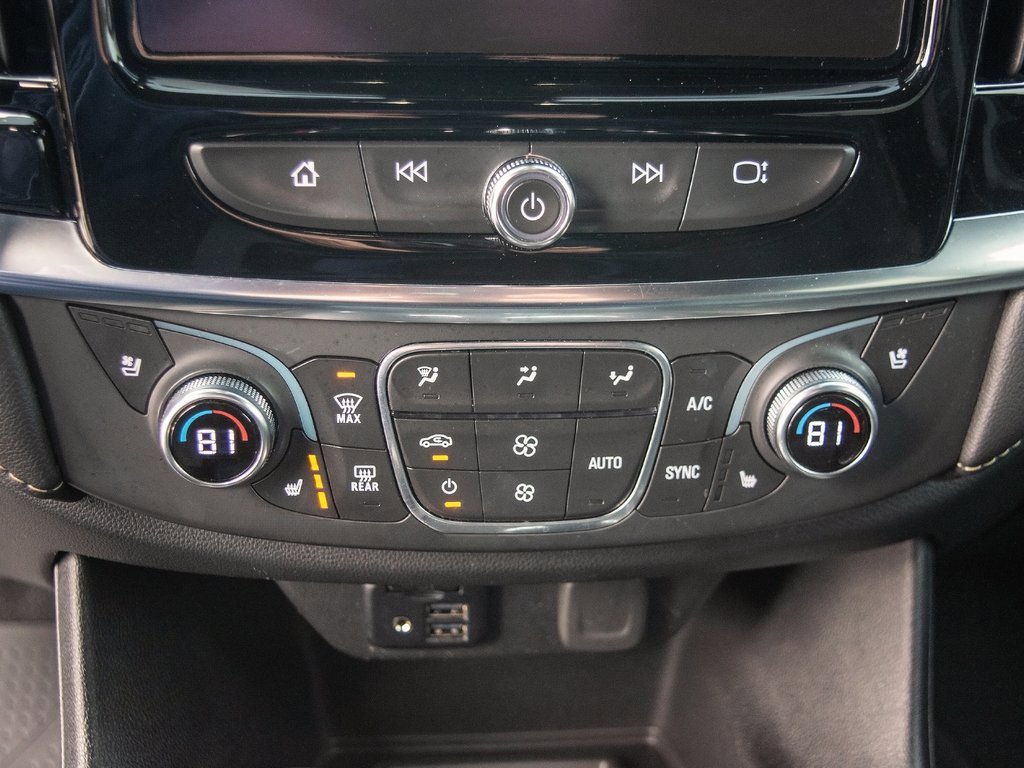 Used 2023 Chevrolet Traverse Premier w/ Redline Edition image 22