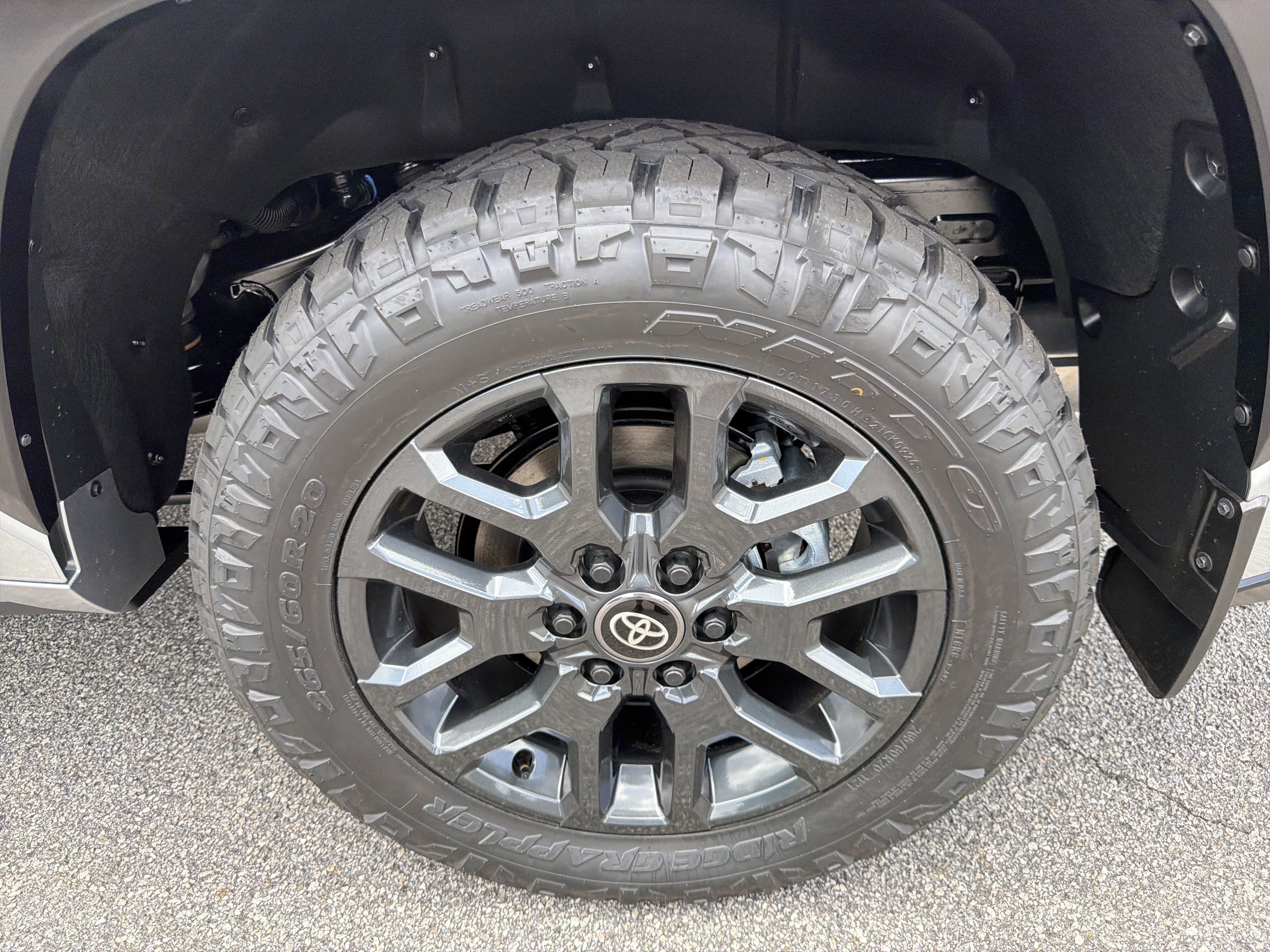 New 2026 Toyota Sequoia Platinum AWD/4WD image 19
