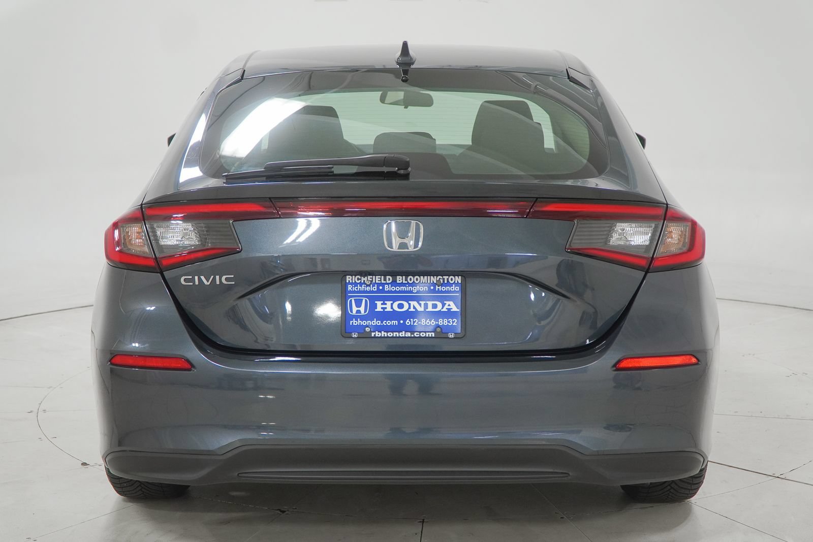 Used 2023 Honda Civic LX image 9