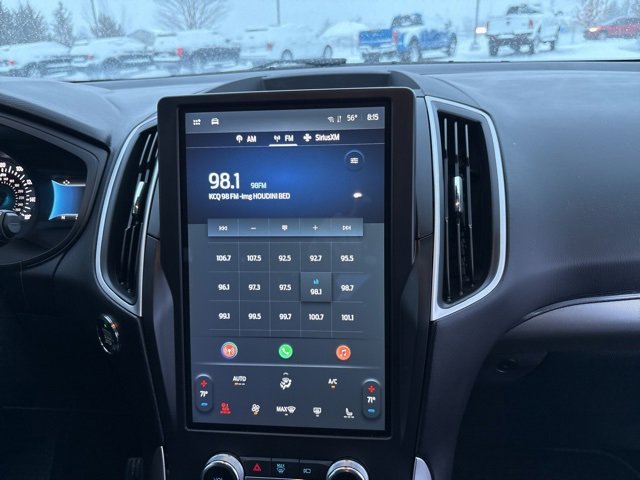 Used 2024 Ford Edge SEL w/ Sport Appearance Package image 9