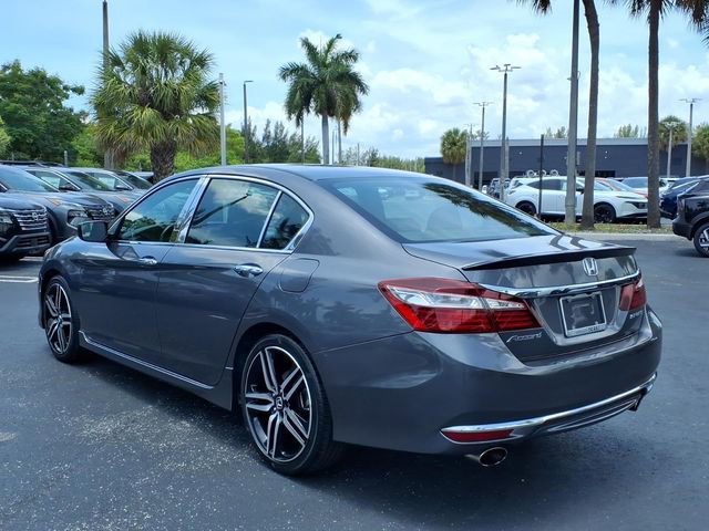 Used 2017 Honda Accord Sport image 12