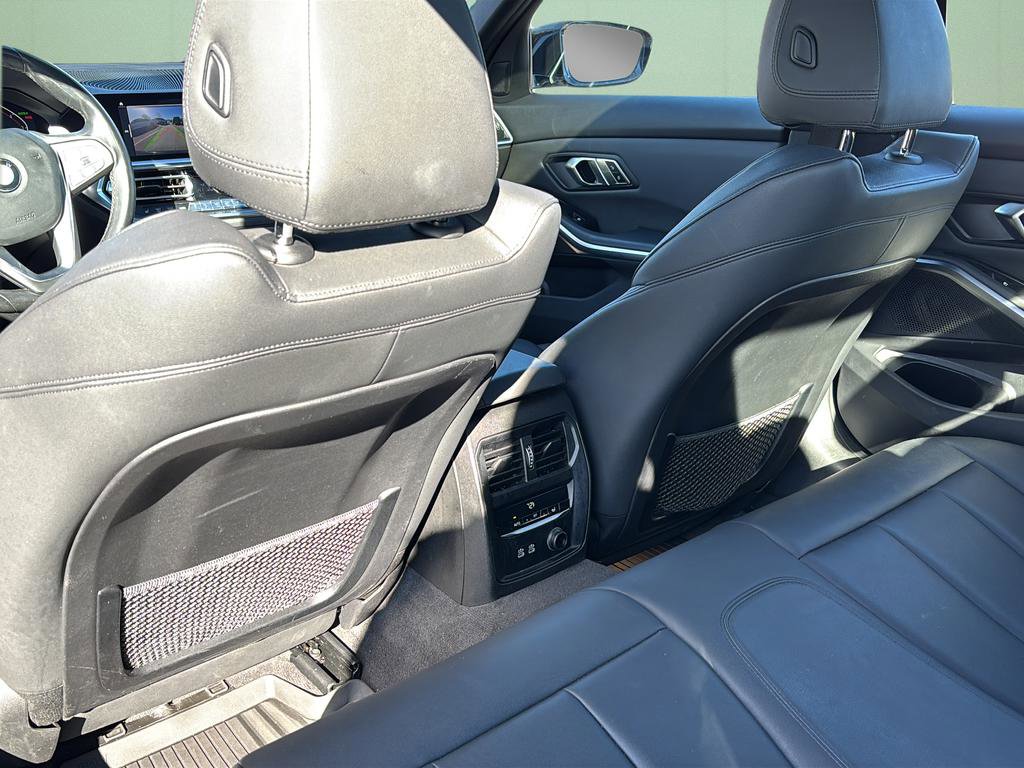 Used 2019 BMW 330i Sedan w/ Convenience Package image 22