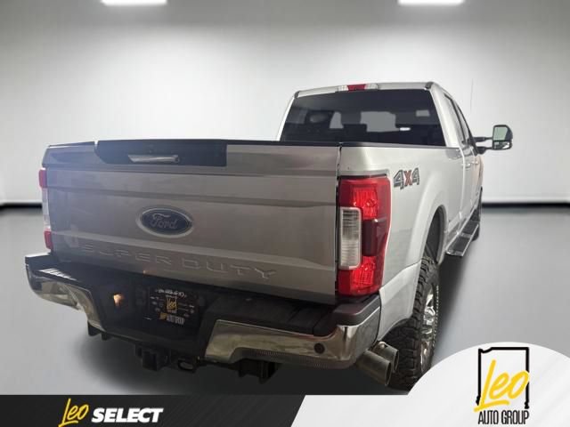 Used 2018 Ford F350 XLT w/ XLT Premium Package AWD/4WD image 5