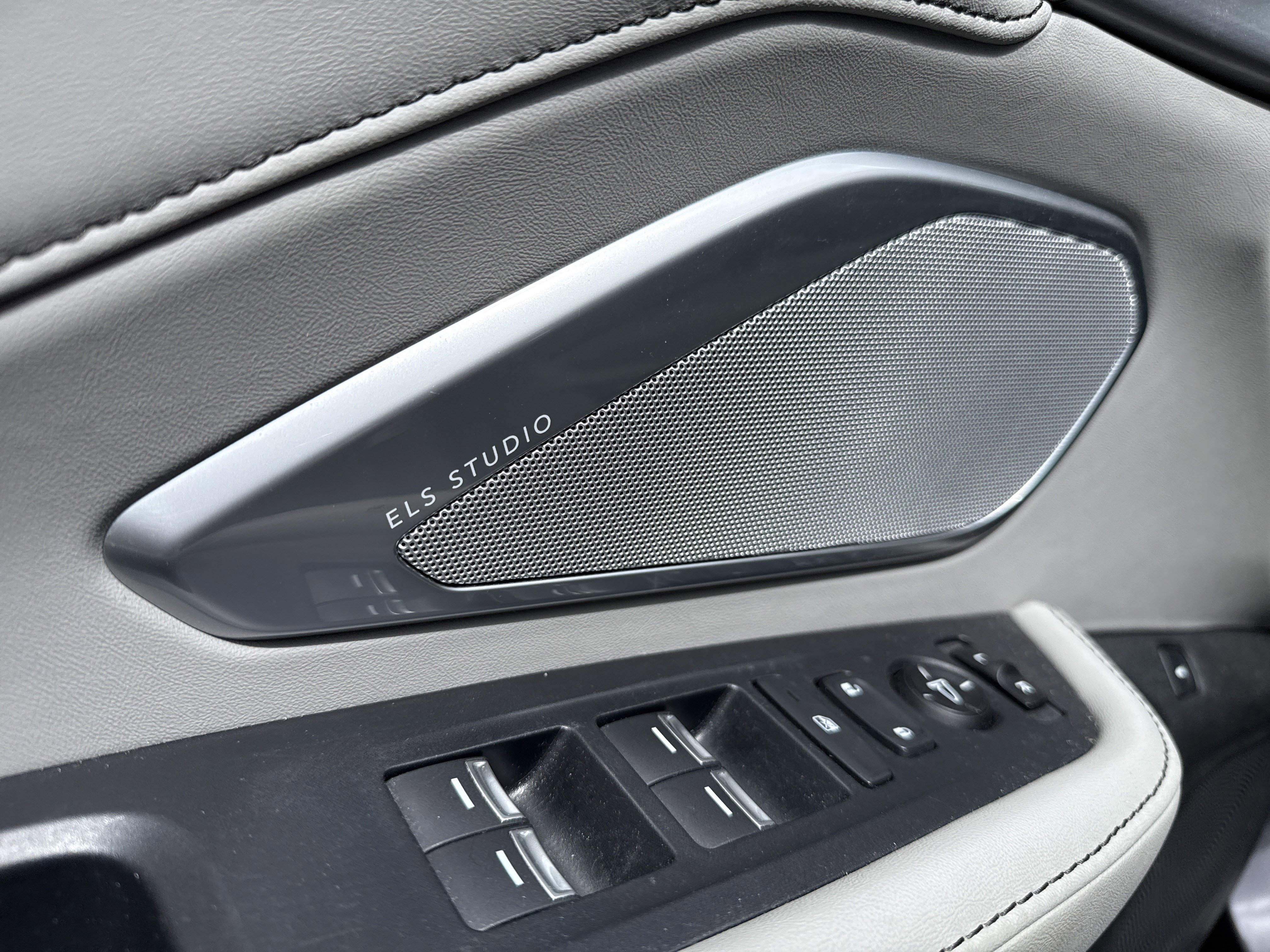 Used 2021 Acura RDX AWD w/ Technology Package image 14