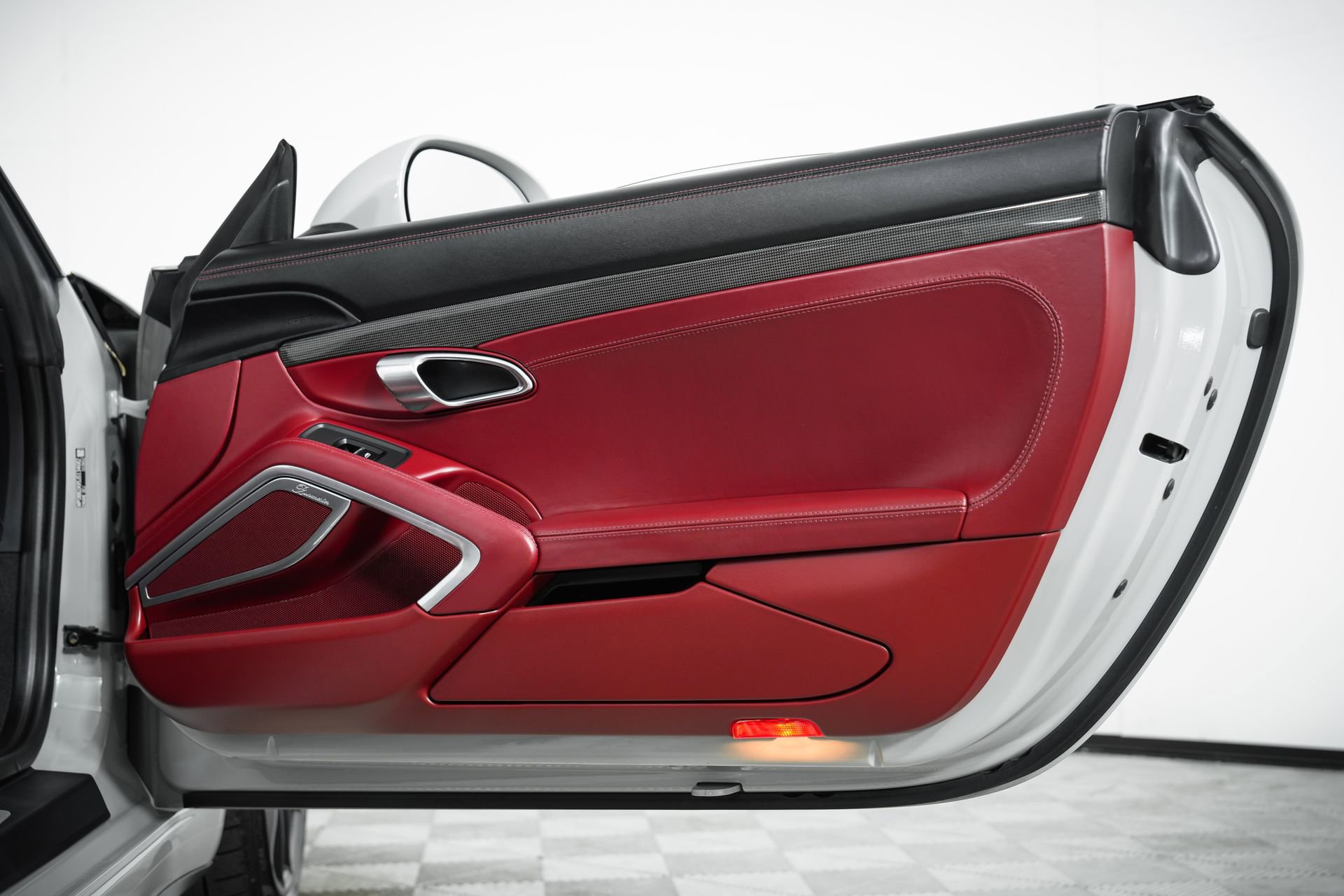 Used 2018 Porsche 911 Targa 4 GTS image 72