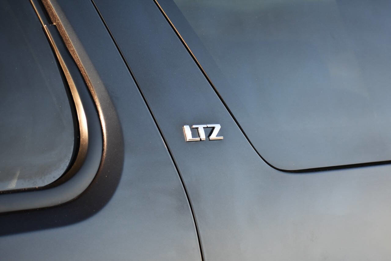 Used 2012 Chevrolet Tahoe LTZ image 10