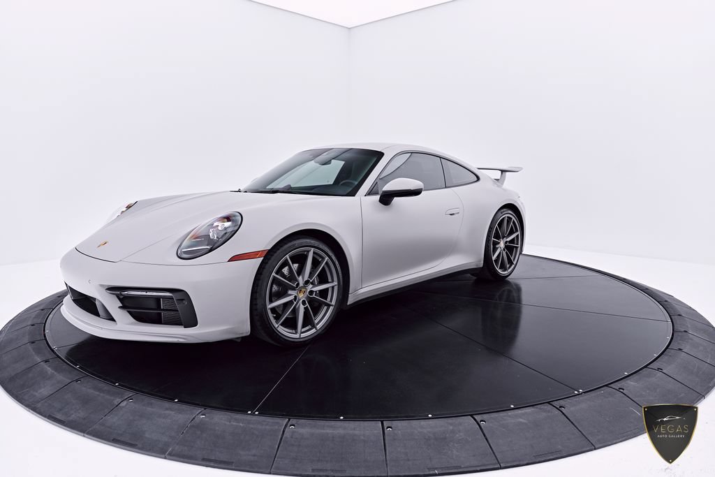 Used 2023 Porsche 911 Carrera RWD image 10