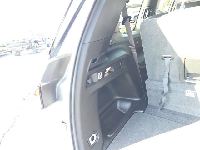 Used 2024 Jeep Grand Cherokee L Limited w/ Luxury Tech Group II image 60