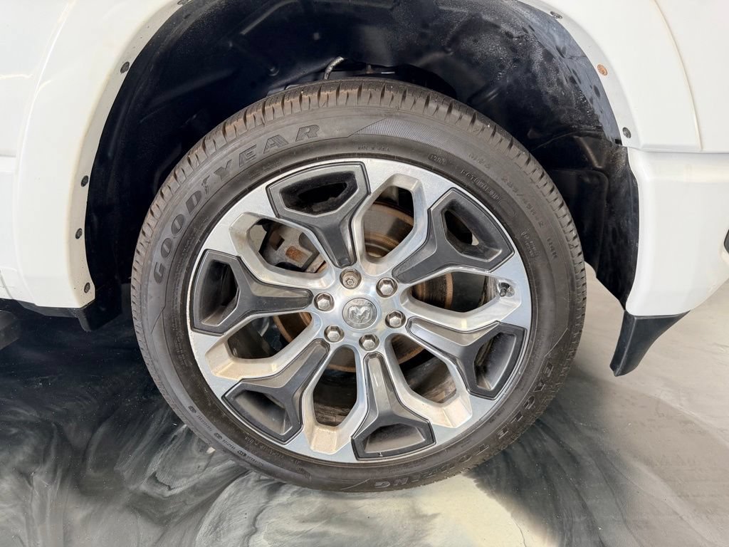 Used 2019 RAM 1500 Limited AWD/4WD image 25