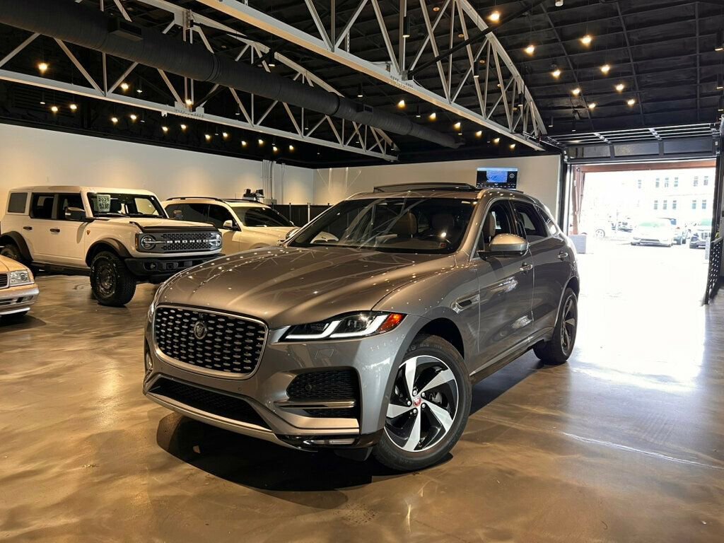 Used 2021 Jaguar F-PACE S image 2