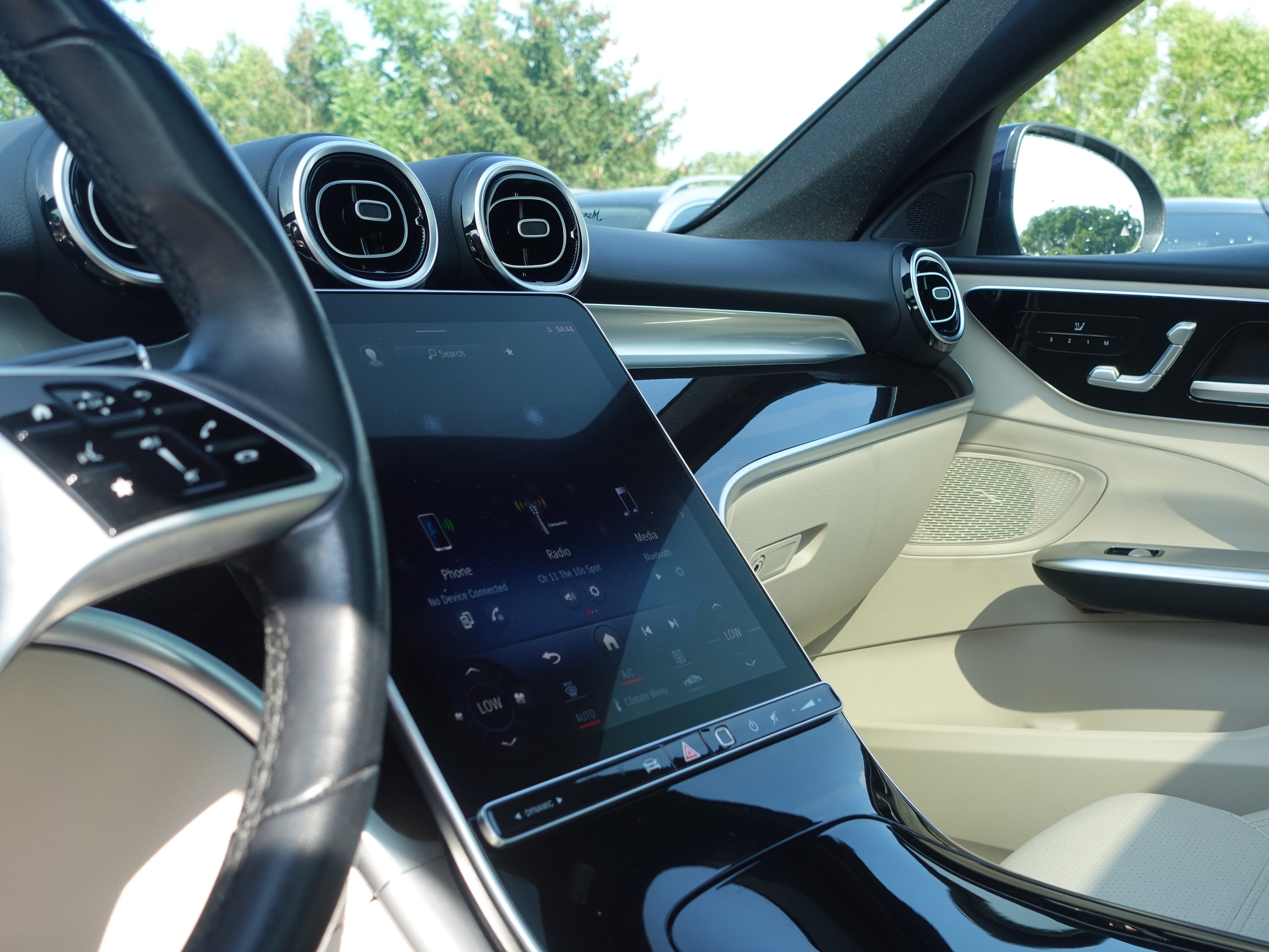 Used 2022 Mercedes-Benz C 300 4MATIC Sedan image 8