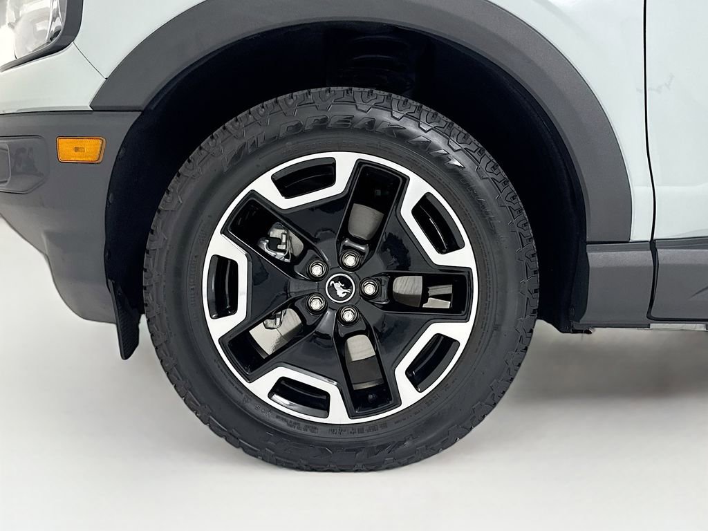 Used 2024 Ford Bronco Sport Outer Banks w/ Tech Package image 28