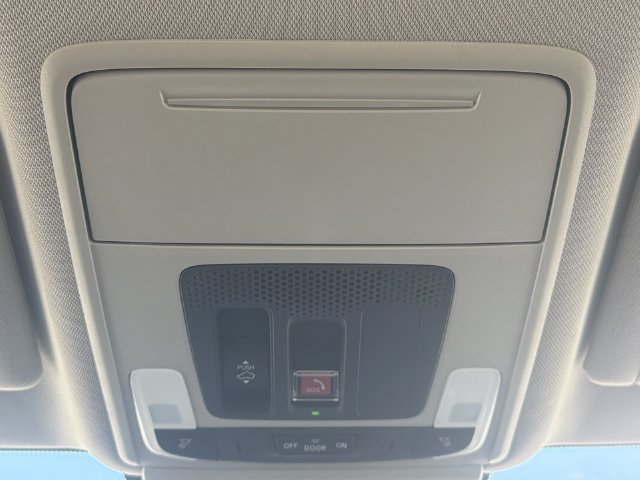 Used 2024 Honda Accord Touring image 29
