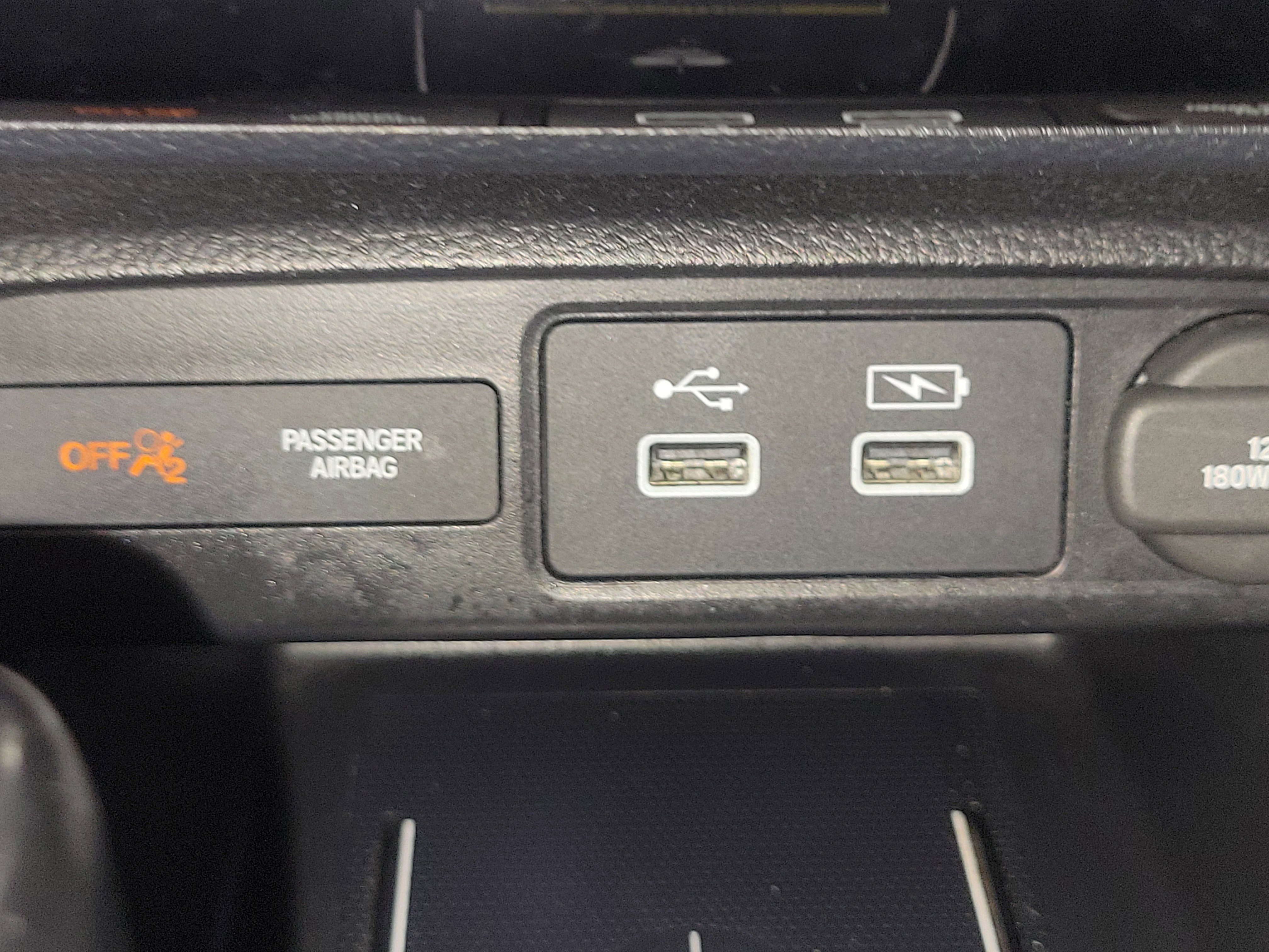 Used 2022 Honda Civic Touring image 34