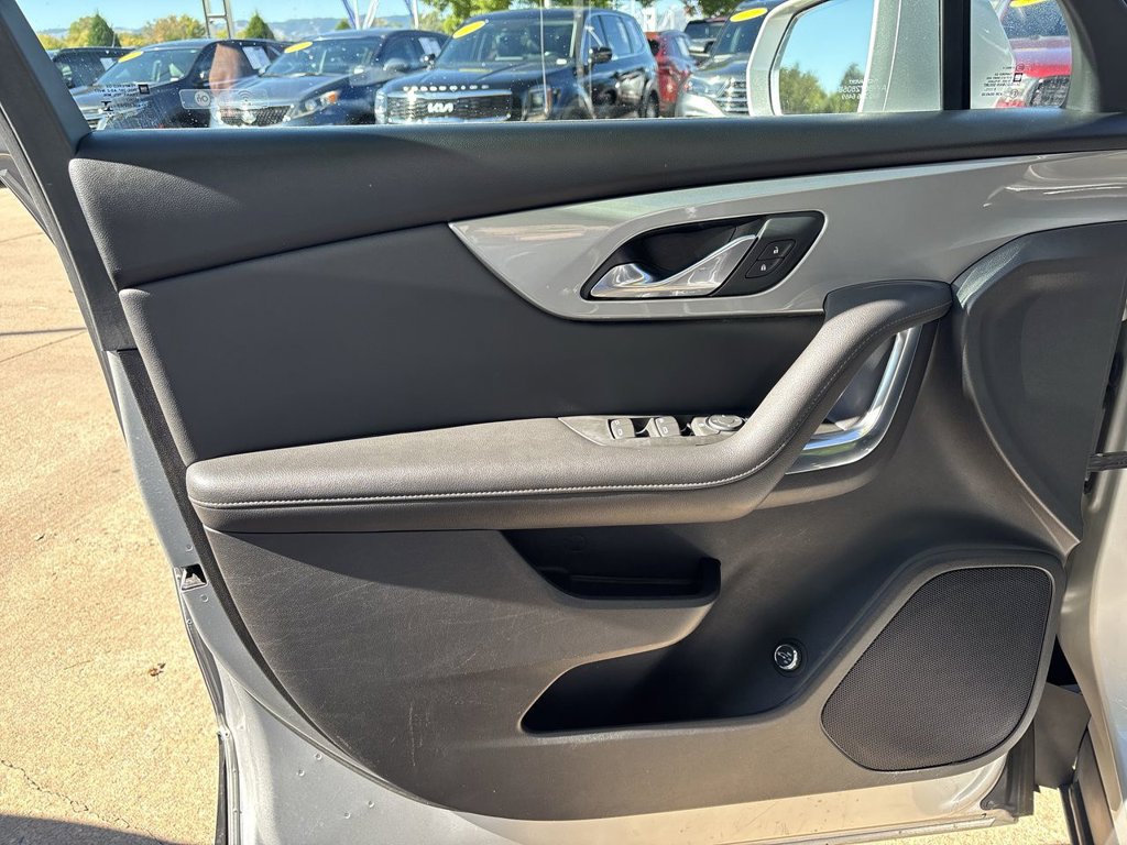Certified 2020 Chevrolet Blazer LT AWD/4WD image 25