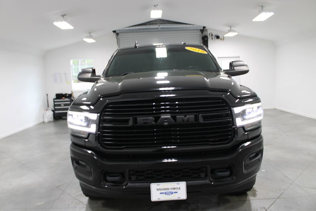 Used 2019 RAM 2500 Laramie w/ Black Appearance Package image 3