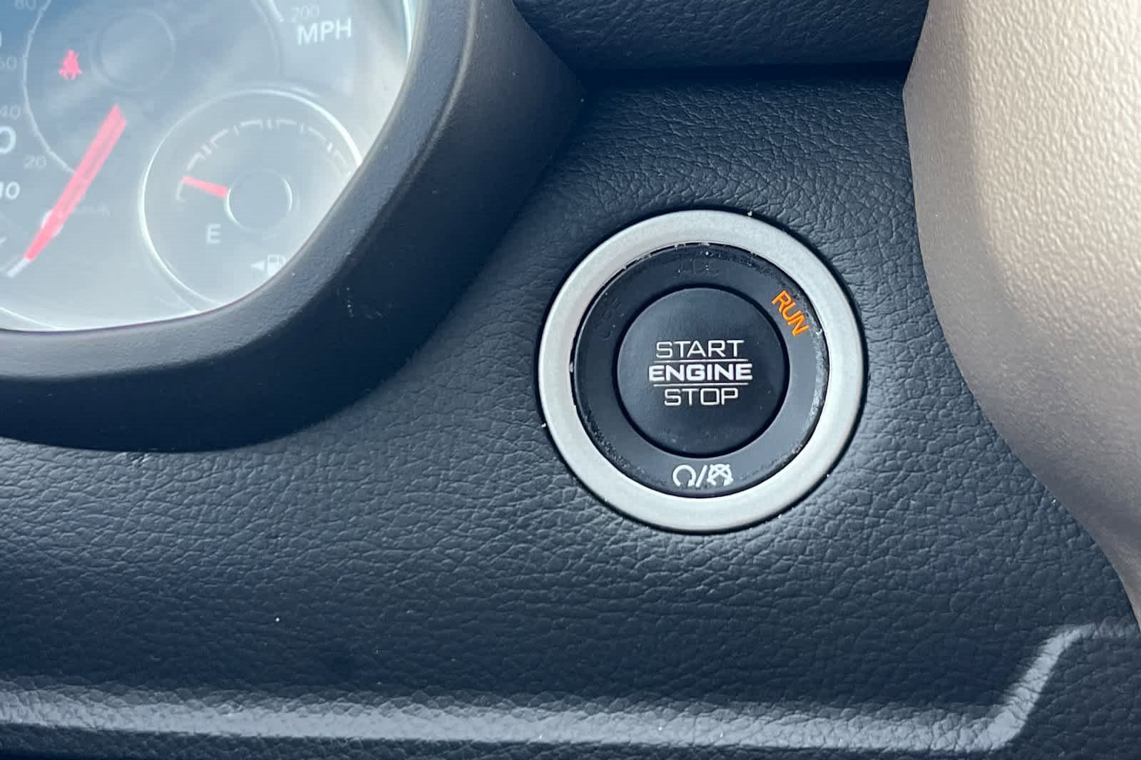 Used 2019 RAM 1500 Laramie w/ Sport Appearance Package image 27