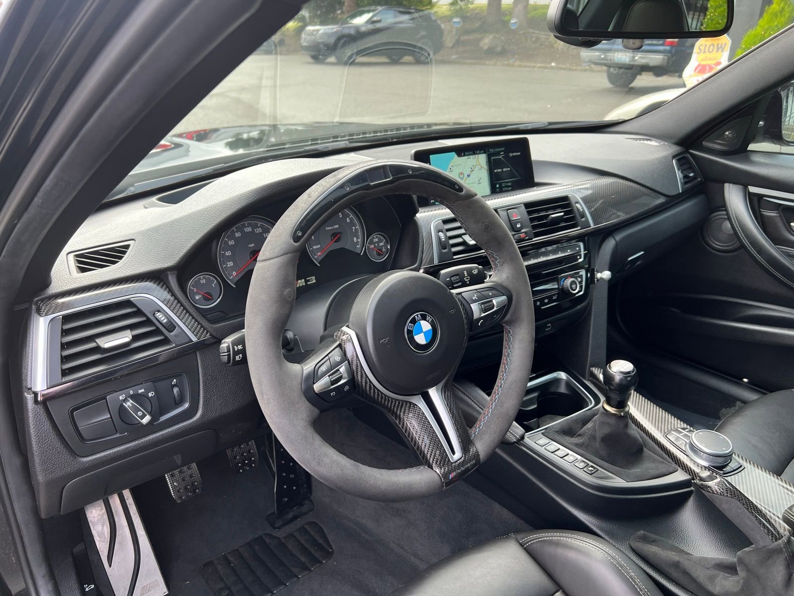 Used 2017 BMW M3 RWD image 25