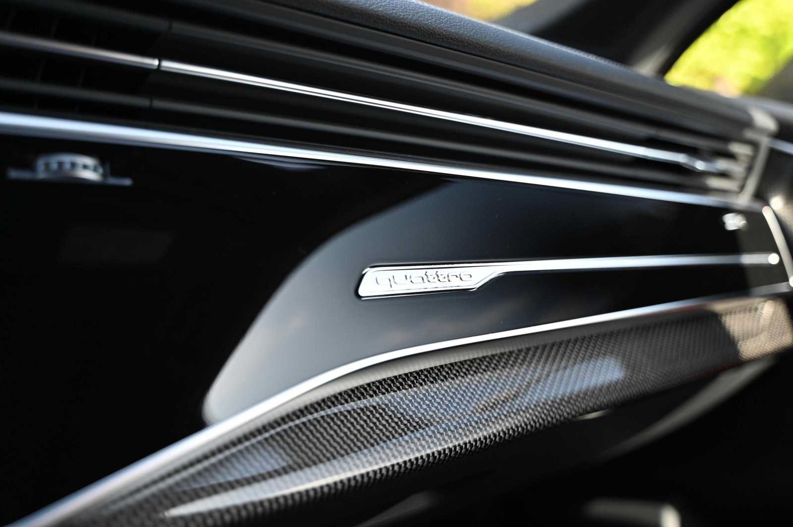 Used 2023 Audi SQ7 Prestige AWD/4WD image 14