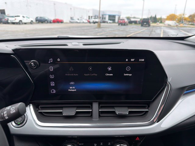 New 2026 Chevrolet Trax LT w/ Driver Confidence Package FWD image 16