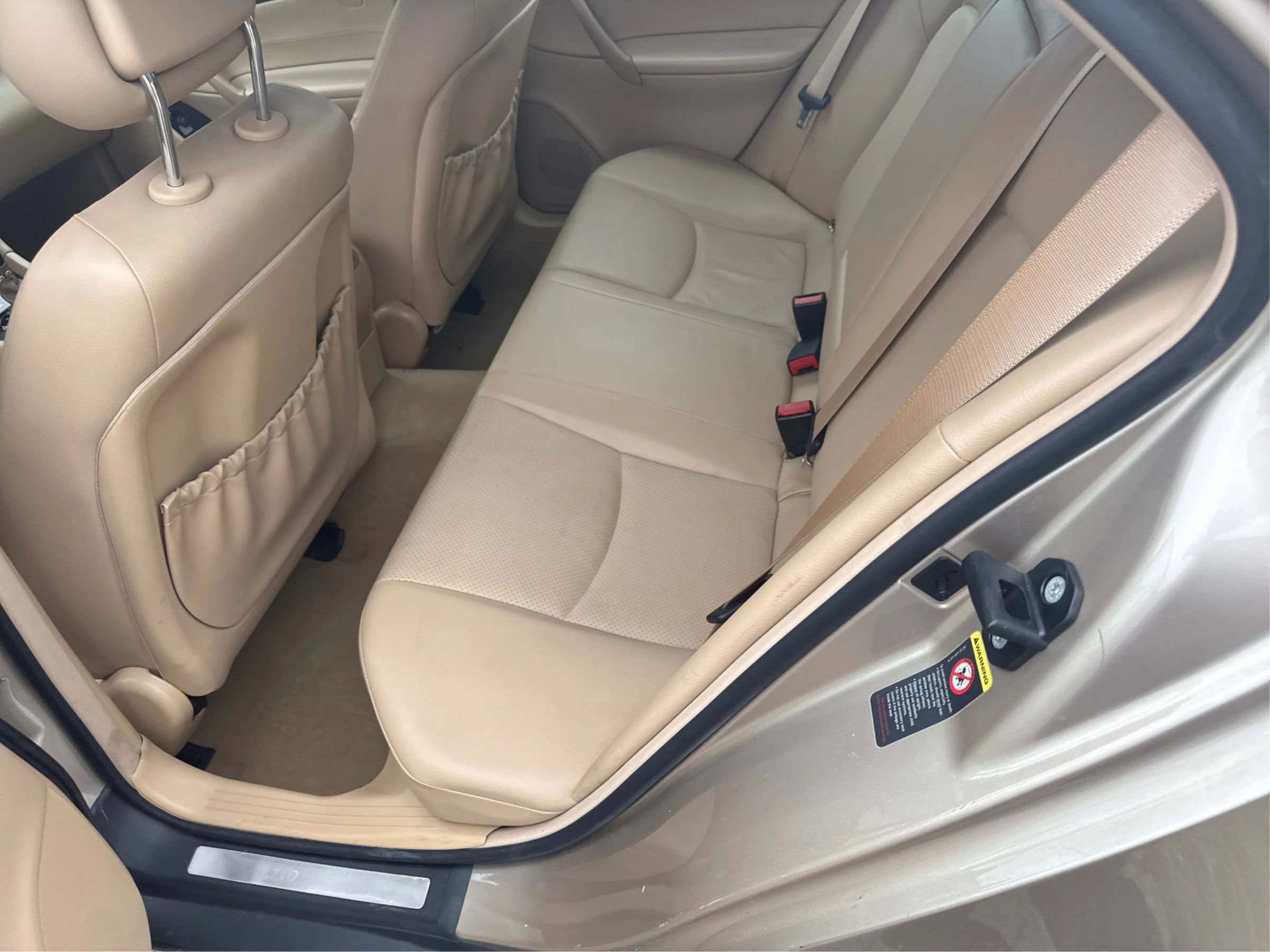 Used 2001 Mercedes-Benz C 320 Sedan image 11