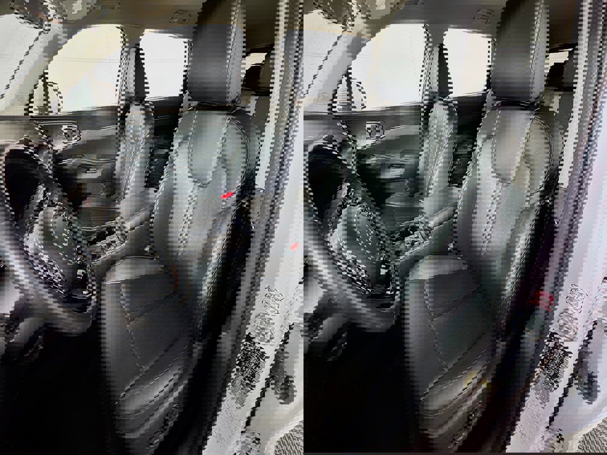 Used 2024 Kia Sorento S image 13