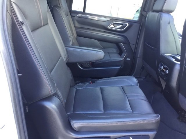 Used 2022 Chevrolet Suburban RST image 29