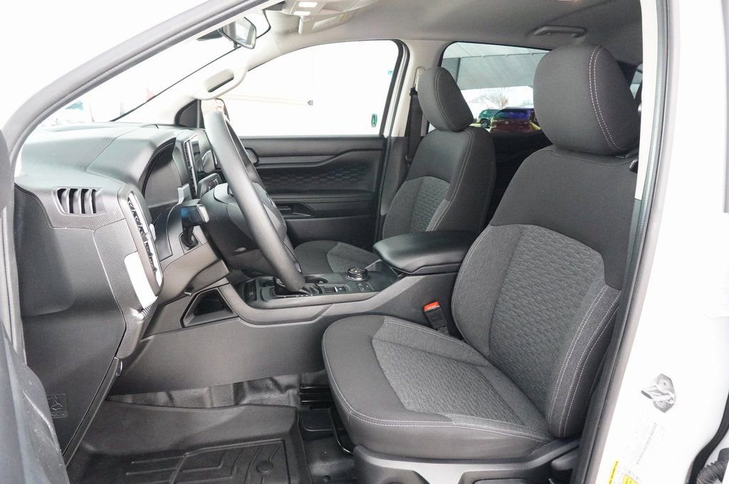 Used 2024 Ford Ranger XL image 11