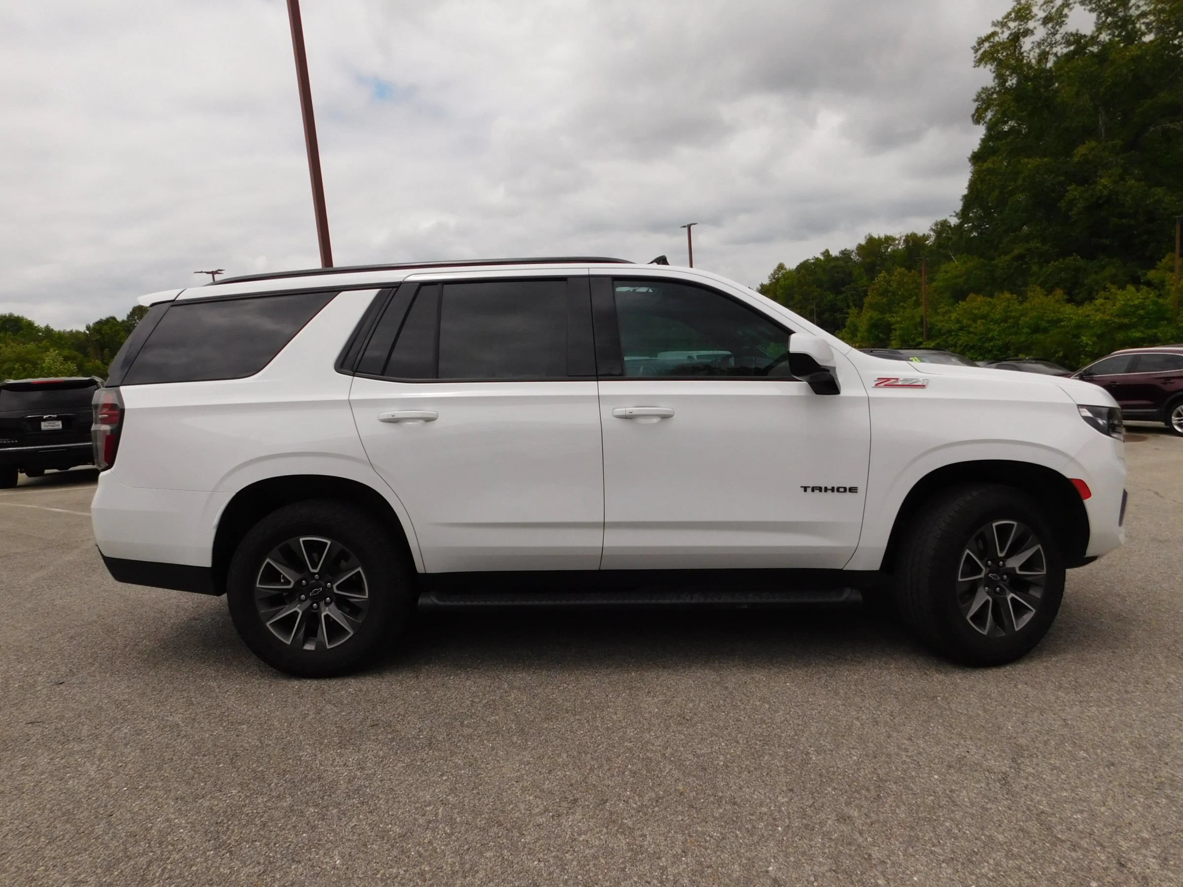 Used 2023 Chevrolet Tahoe Z71 AWD/4WD image 4