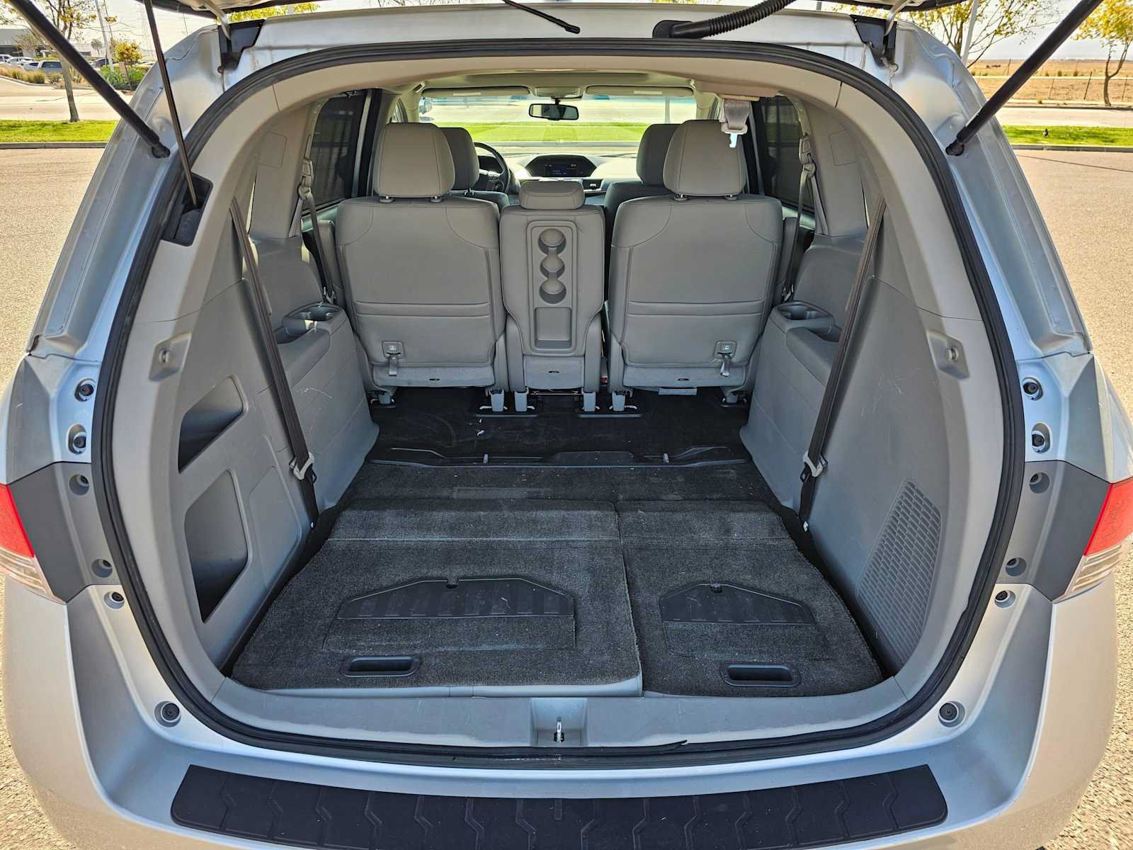 Used 2014 Honda Odyssey EX-L image 16