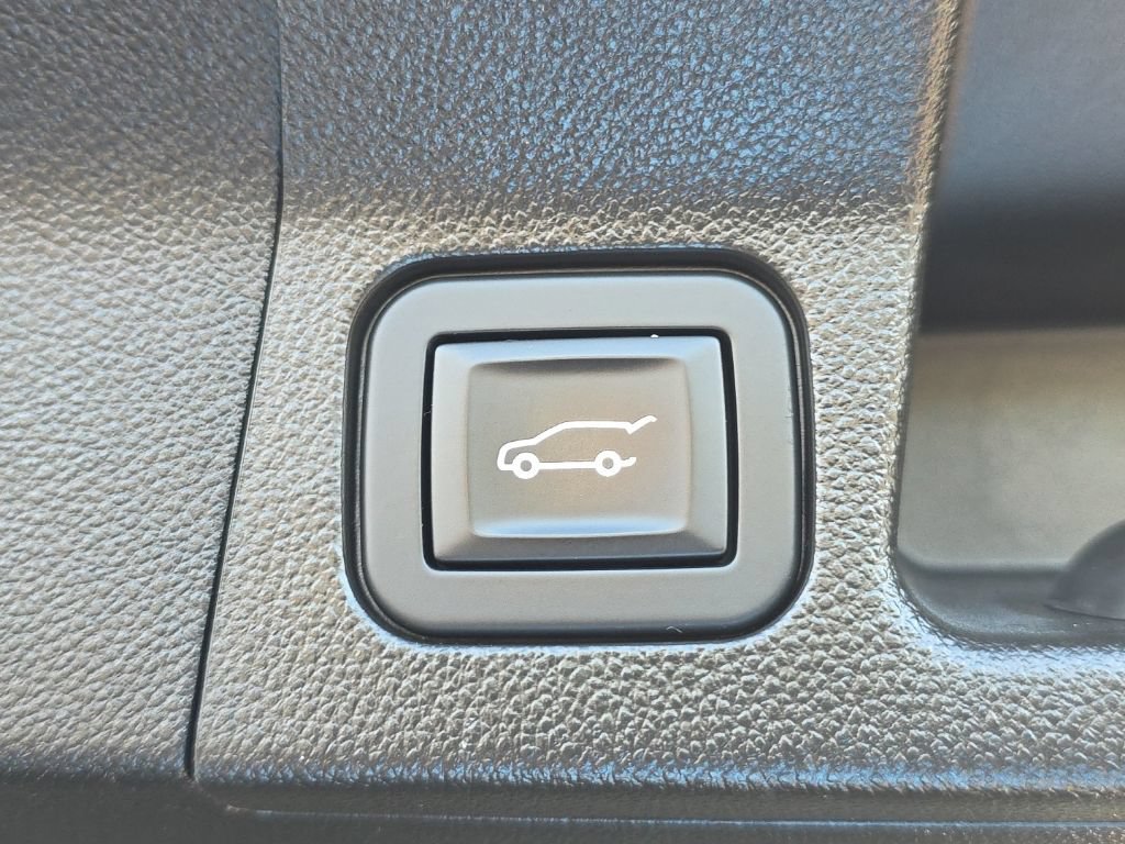 Used 2019 GMC Acadia Denali AWD/4WD image 15