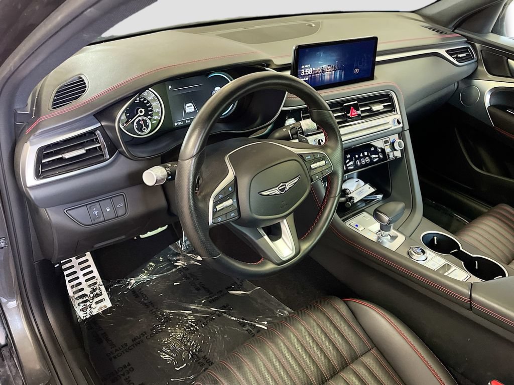 Used 2024 Genesis G70 3.3T Advanced AWD/4WD image 9