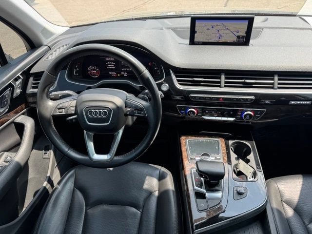 Used 2018 Audi Q7 3.0T Prestige AWD/4WD image 18