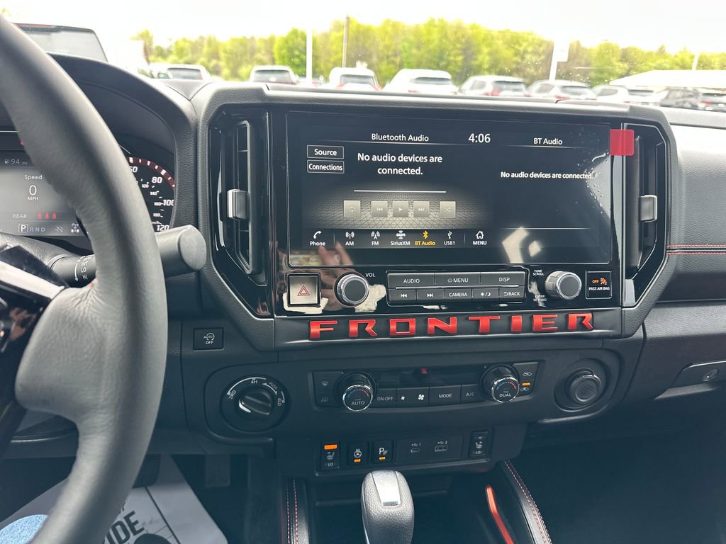 Used 2025 Nissan Frontier PRO-4X w/ Pro Convenience Package AWD/4WD image 22