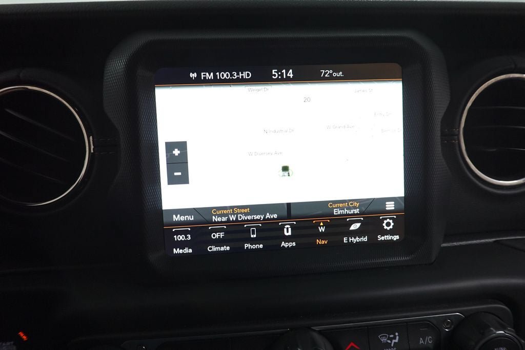 Used 2023 Jeep Wrangler Unlimited Sahara AWD/4WD image 20