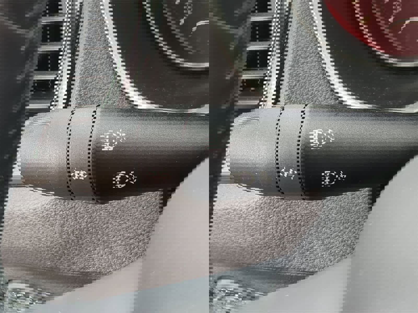 Certified 2018 Jeep Compass Latitude w/ Popular Equipment Group image 26