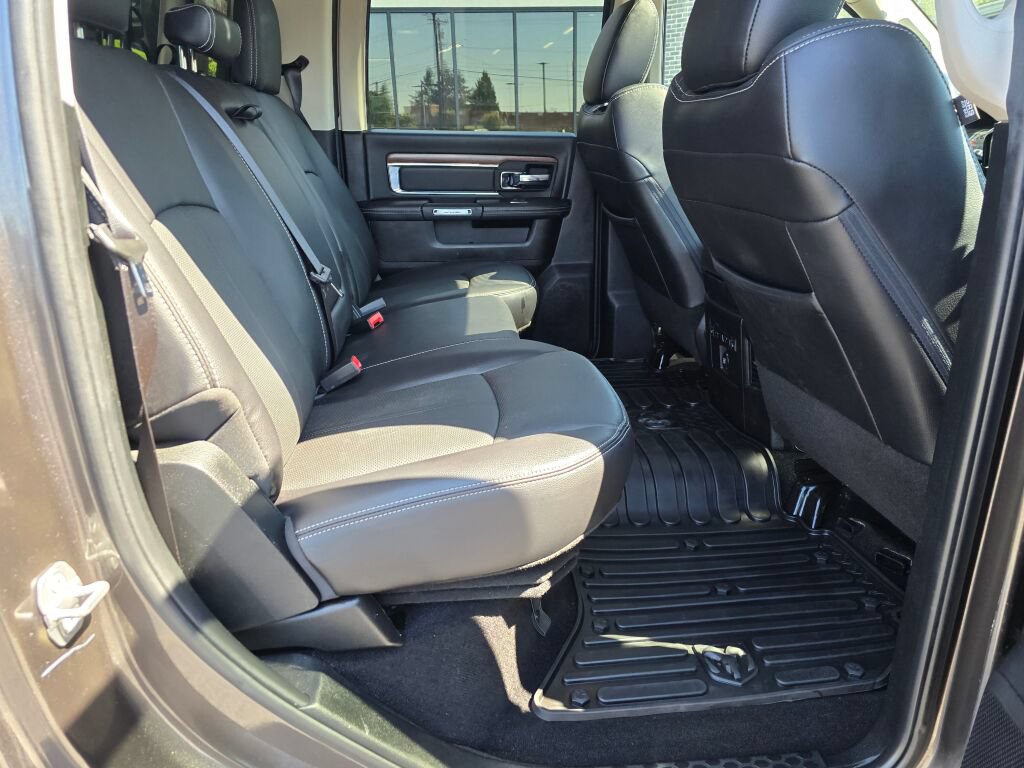 Used 2018 RAM 3500 Laramie AWD/4WD image 27