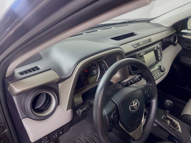 Used 2013 Toyota RAV4 XLE FWD image 10