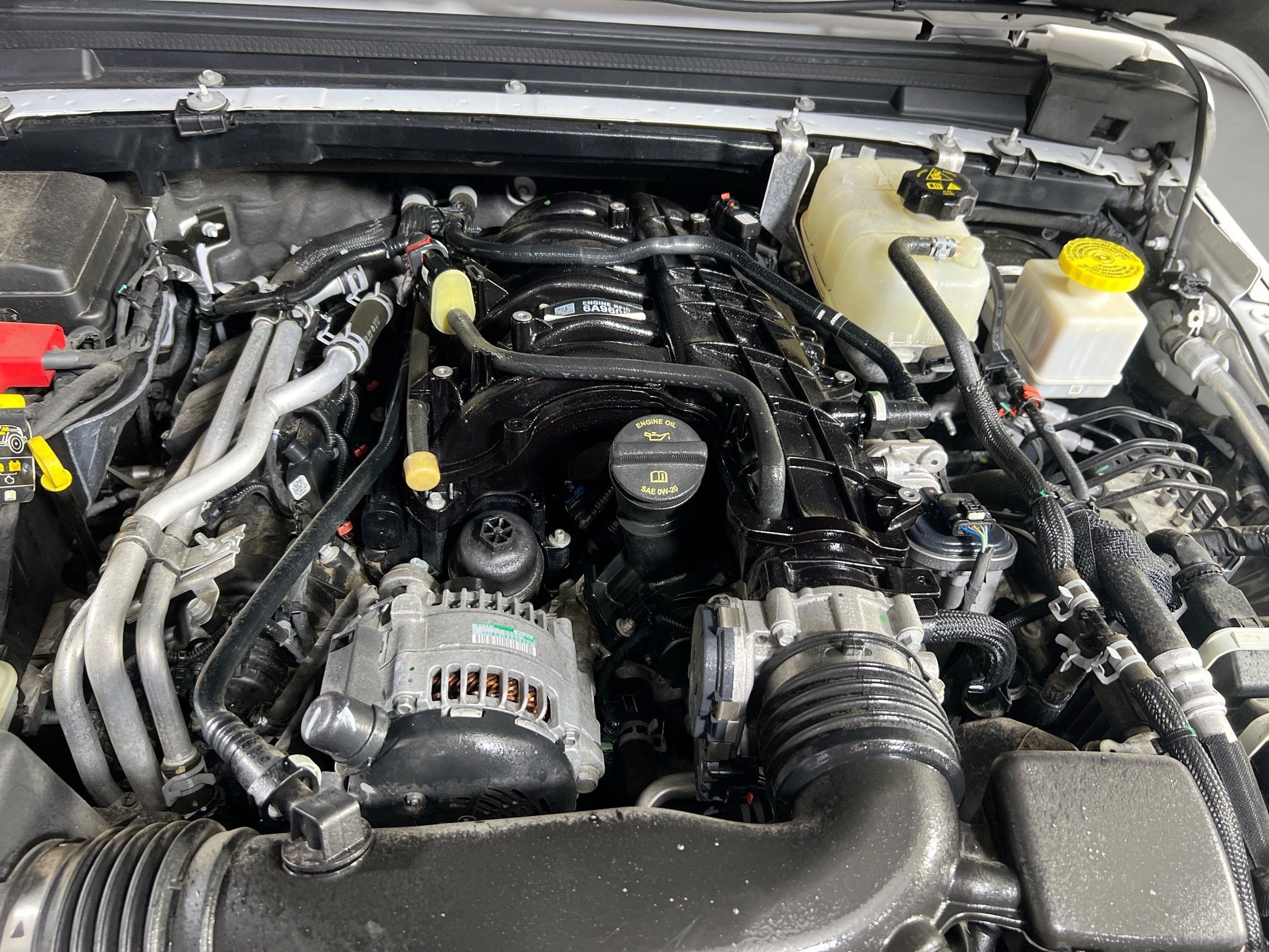 Used 2023 Jeep Gladiator Sport AWD/4WD image 26