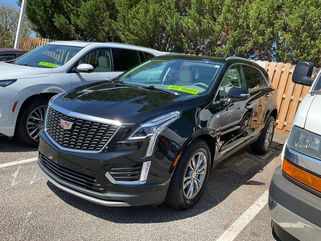 Used 2022 Cadillac XT5 Premium Luxury FWD image 3