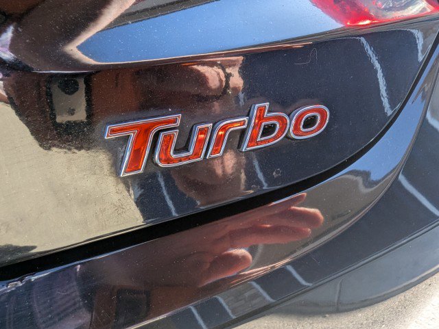 Used 2016 Hyundai Veloster Turbo FWD image 24