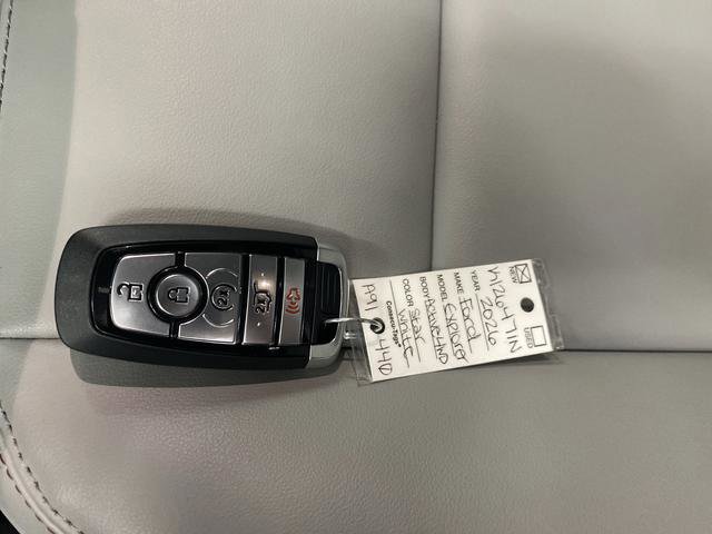 New 2026 Ford Explorer Active w/ Active Comfort Package image 24