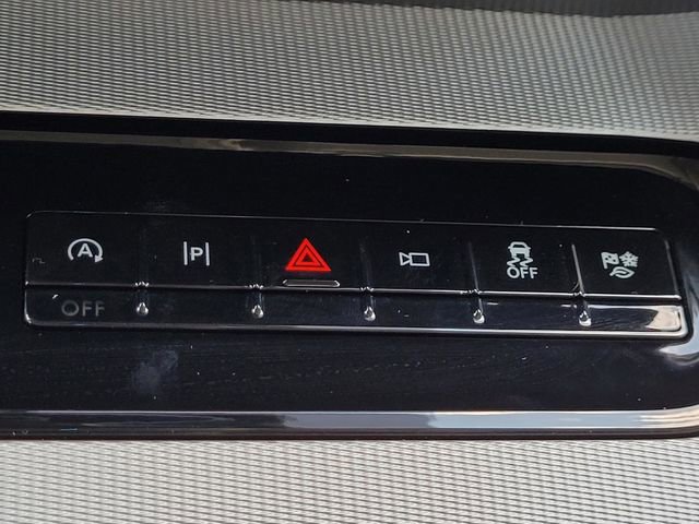 New 2025 Ford Expedition Active image 22