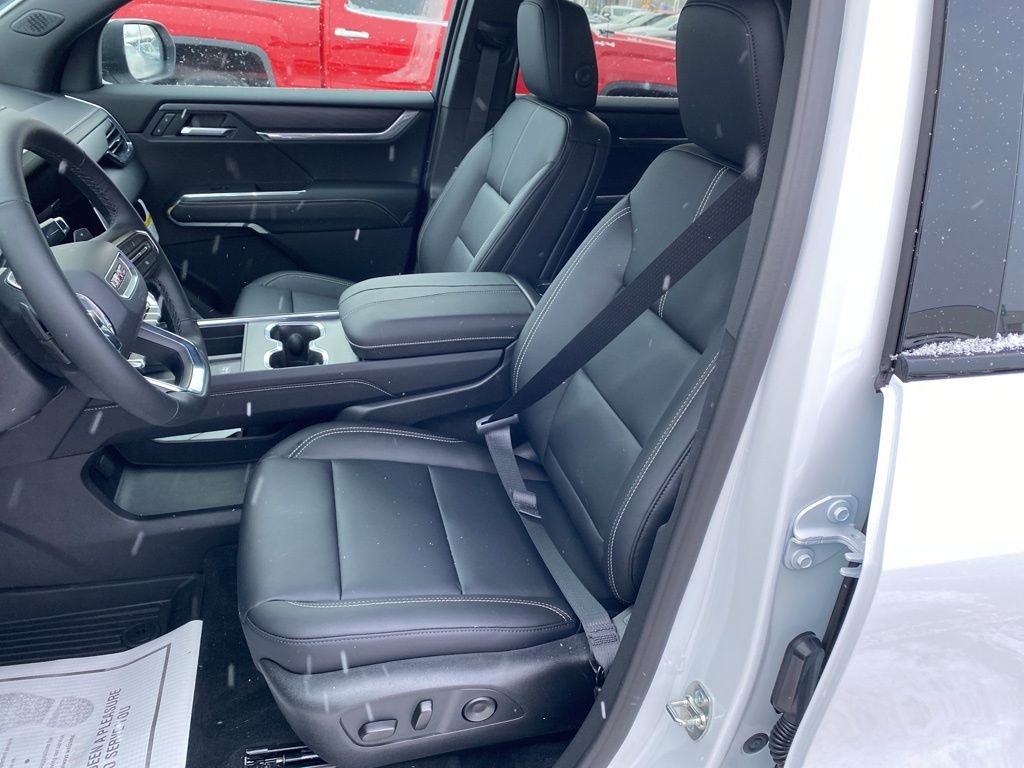 New 2026 GMC Acadia Elevation image 10