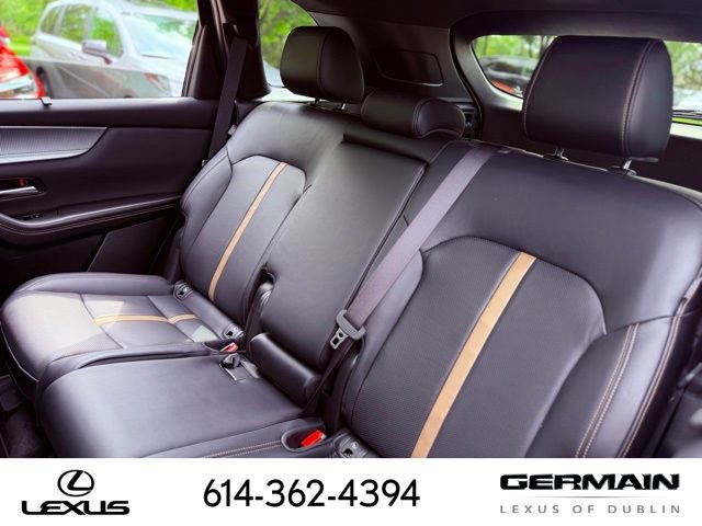 Used 2025 MAZDA CX-70 3.3 Turbo S w/ Premium Package AWD/4WD image 16