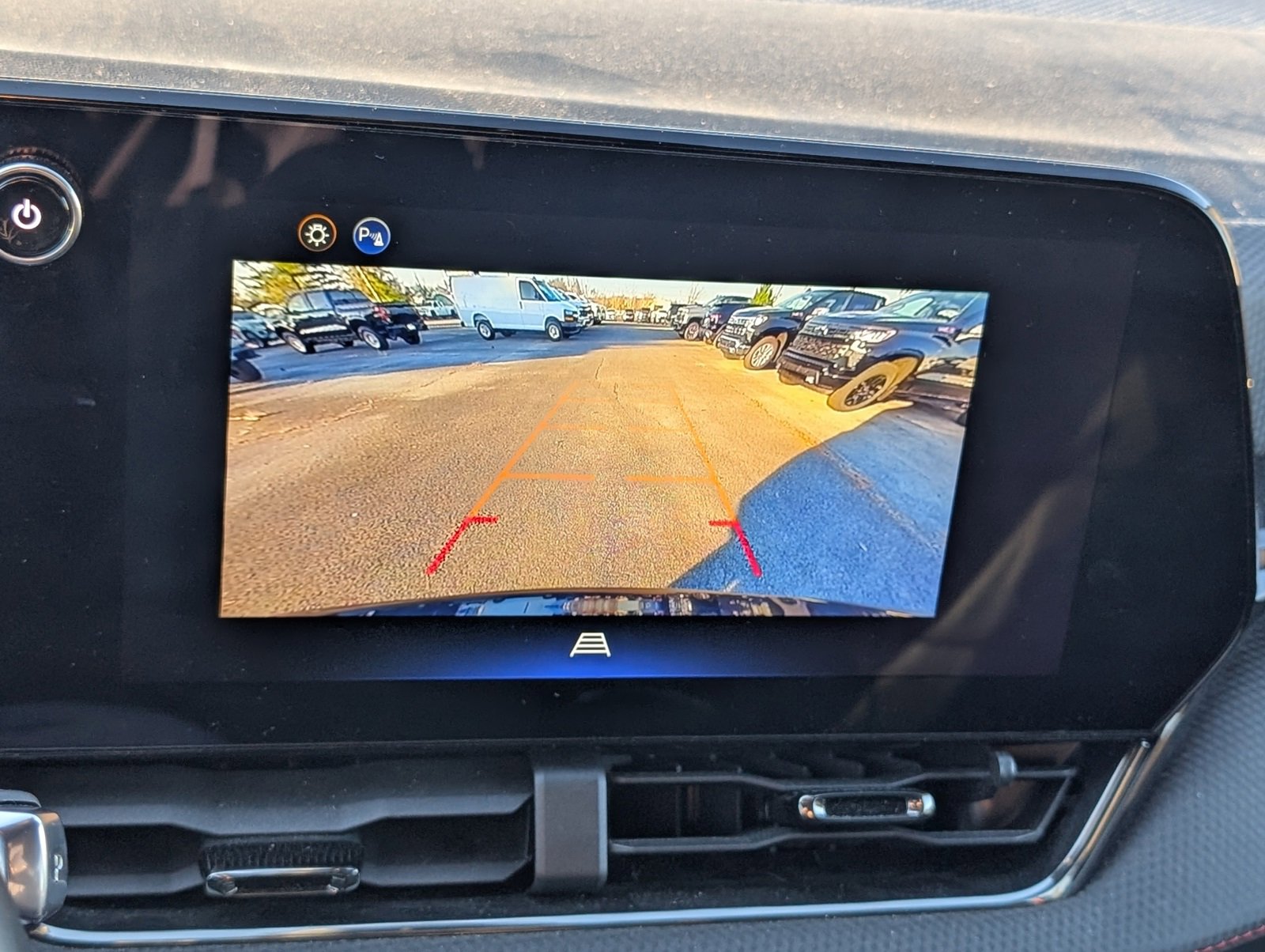 Certified 2025 Chevrolet Equinox RS image 10