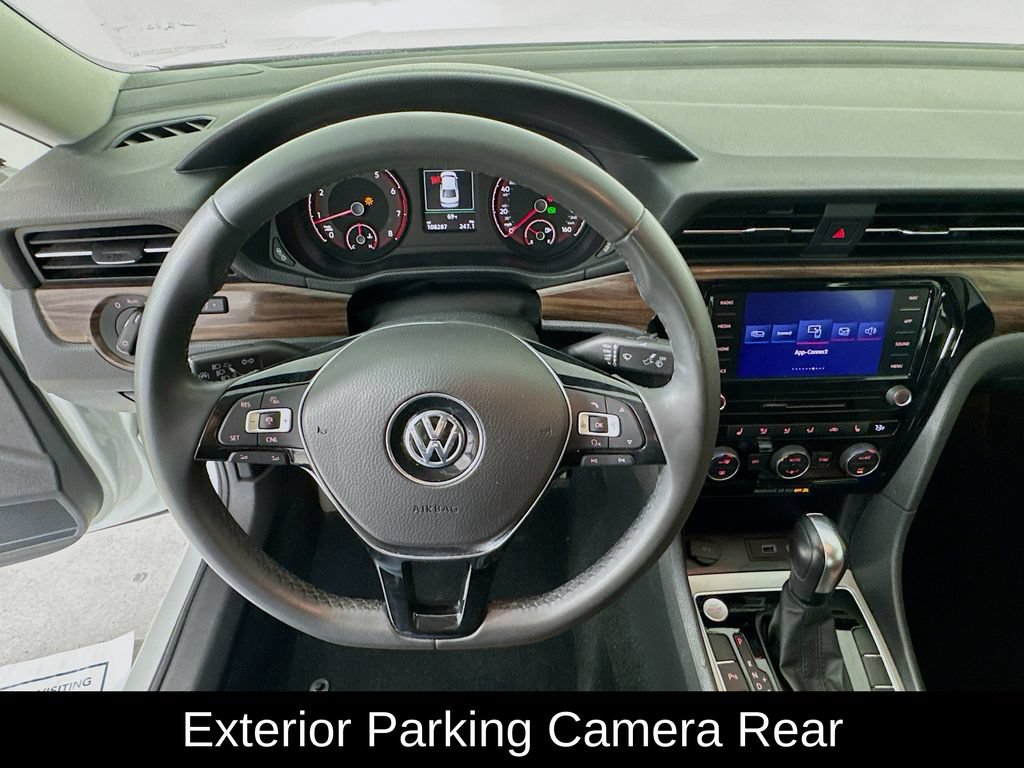 Used 2022 Volkswagen Passat 2.0T FWD image 11
