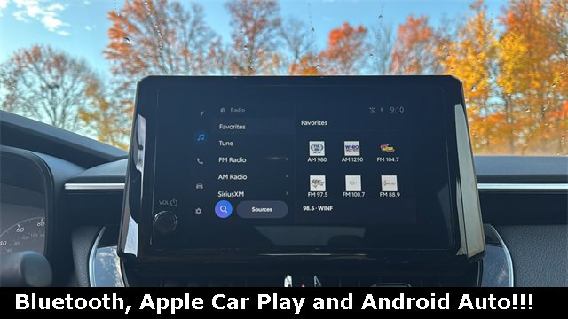 Used 2024 Toyota Corolla SE image 4